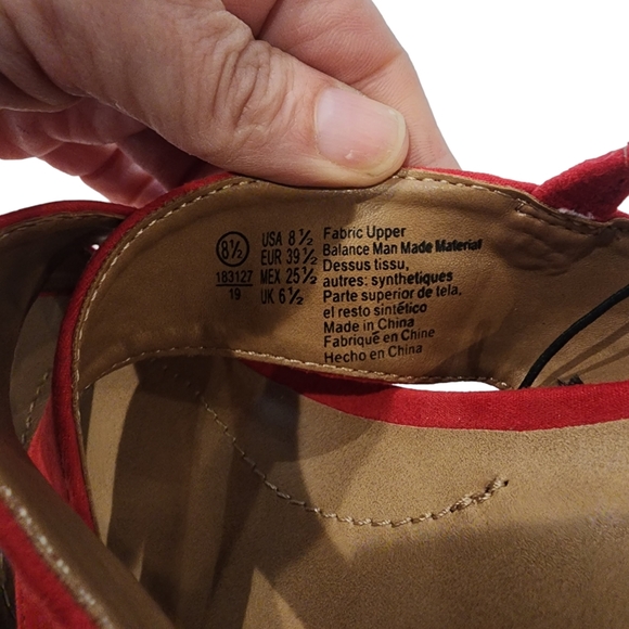 NEW Seychelles Chunky Blocky Heel Strappy Peep Toe Sandal Heels - Picture 8 of 9